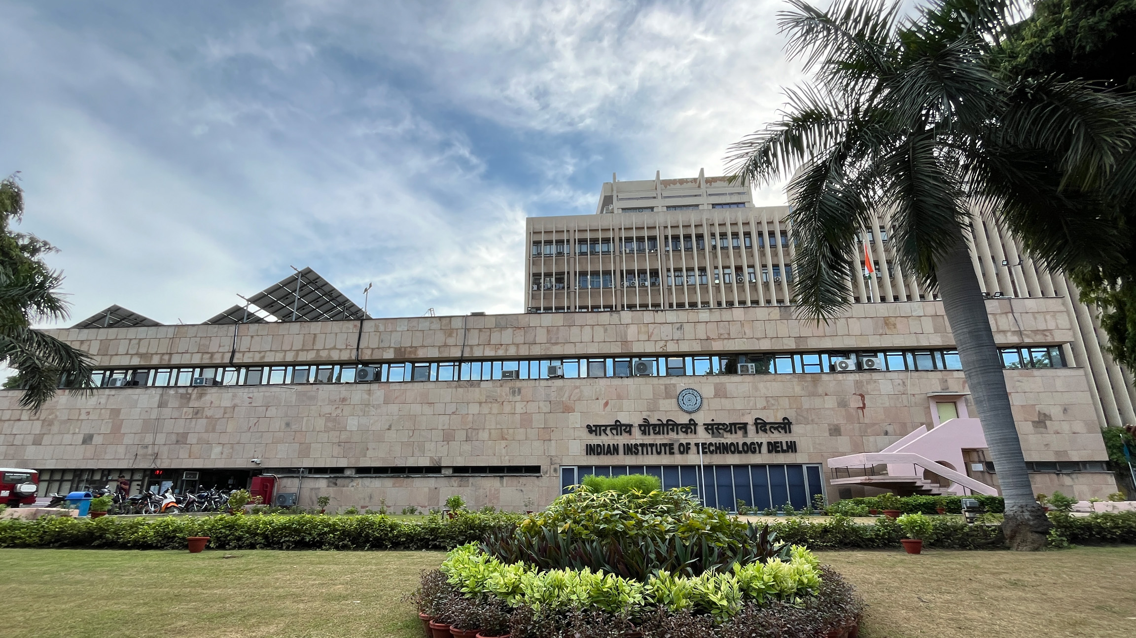 Main Building, IIT Delhi
